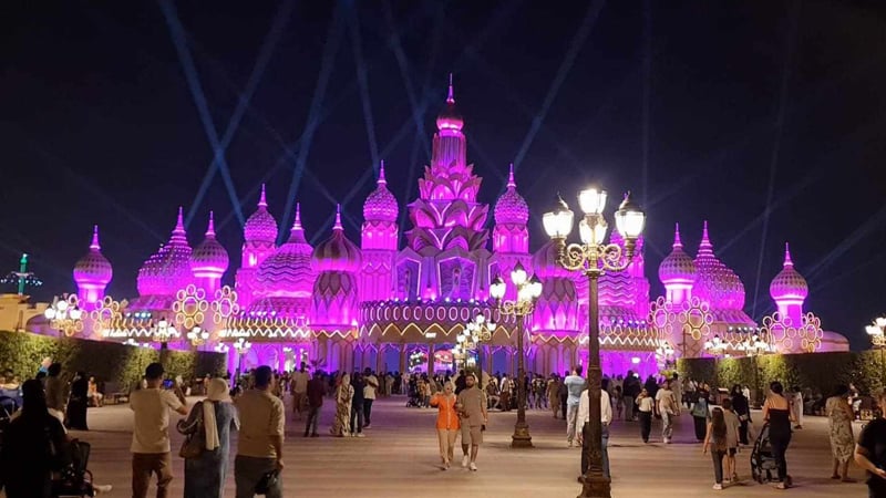 দুবাইয়ের আন্তর্জাতিক মেলায় বাংলাদেশি প্যাভিলিয়ন