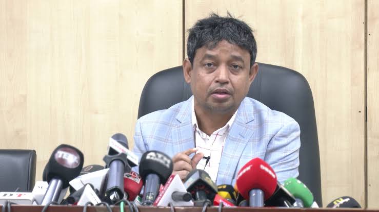 ডিবি হারুন ও তার পরিবারের ব্যাংক হিসাব তলব