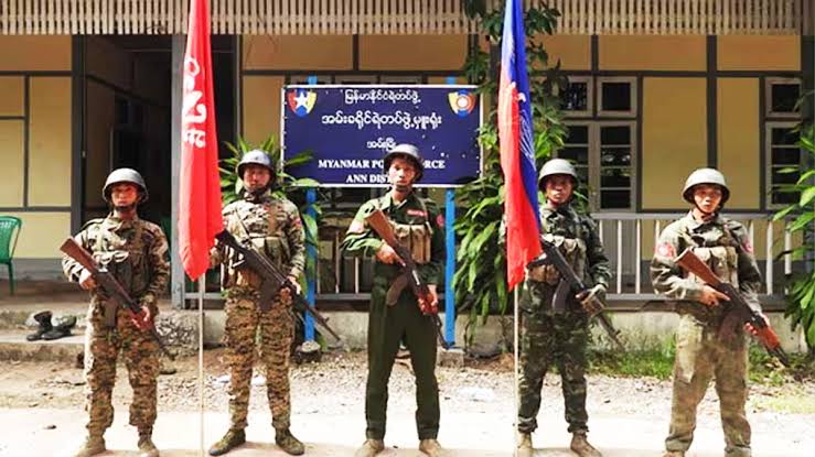 রাখাইনে সামরিক সদর দফতরের দখল নিয়েছে আরাকান আর্মি