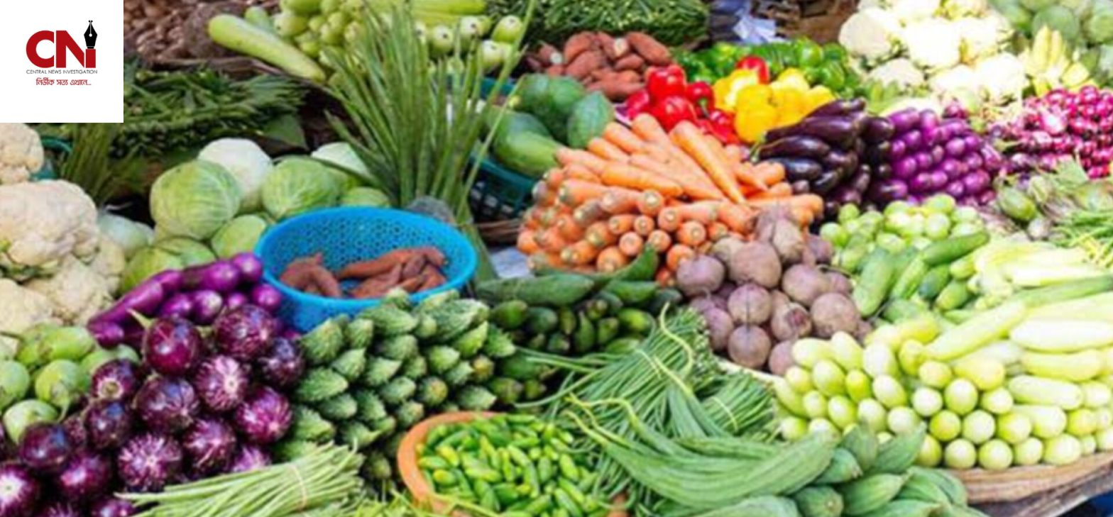 সূর্য ওঠার আগেই বিক্রি হয় লক্ষাধিক টাকার নিরাপদ সবজি